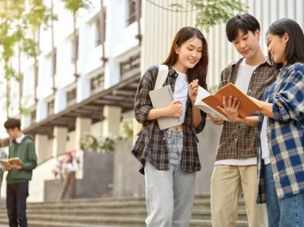 Oversea Student